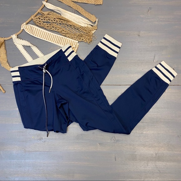 Athleta Varsity Jogger - Picture 2 of 5